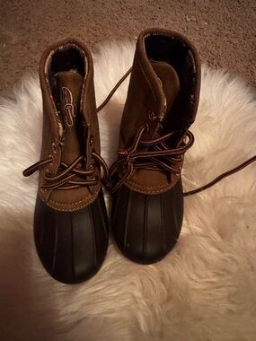 Brown Duck Boots with Black Rubber Toe ALR new no box